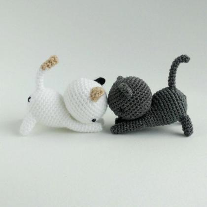 Playing Cats Crochet Amigurumi PDF ..